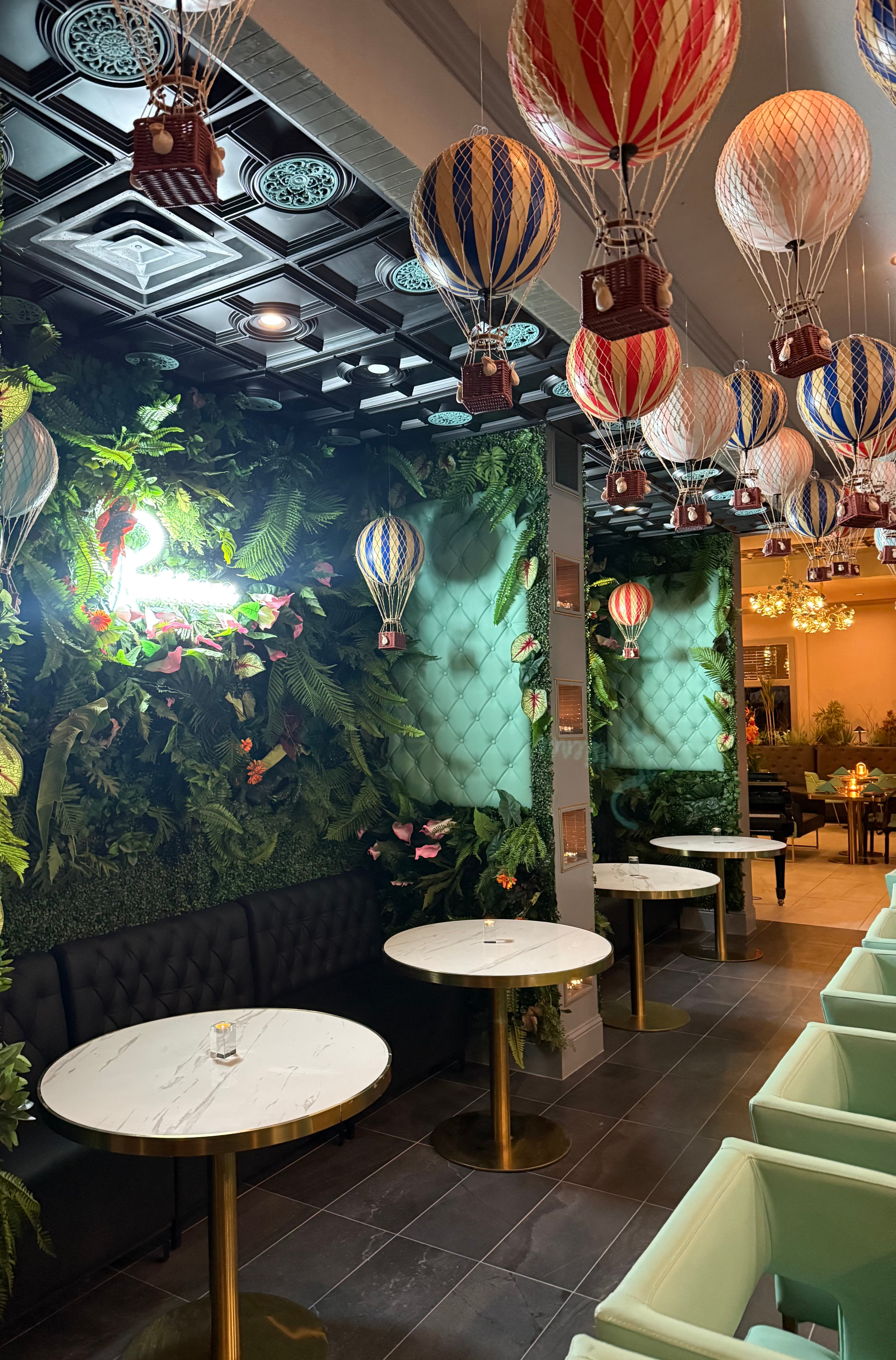 La Parisienne French Bistro private dining 4