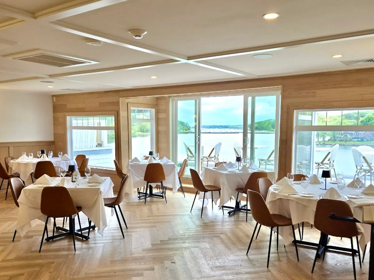 Waterview at Mill Pond House at Mill Pond Steak & Seafood