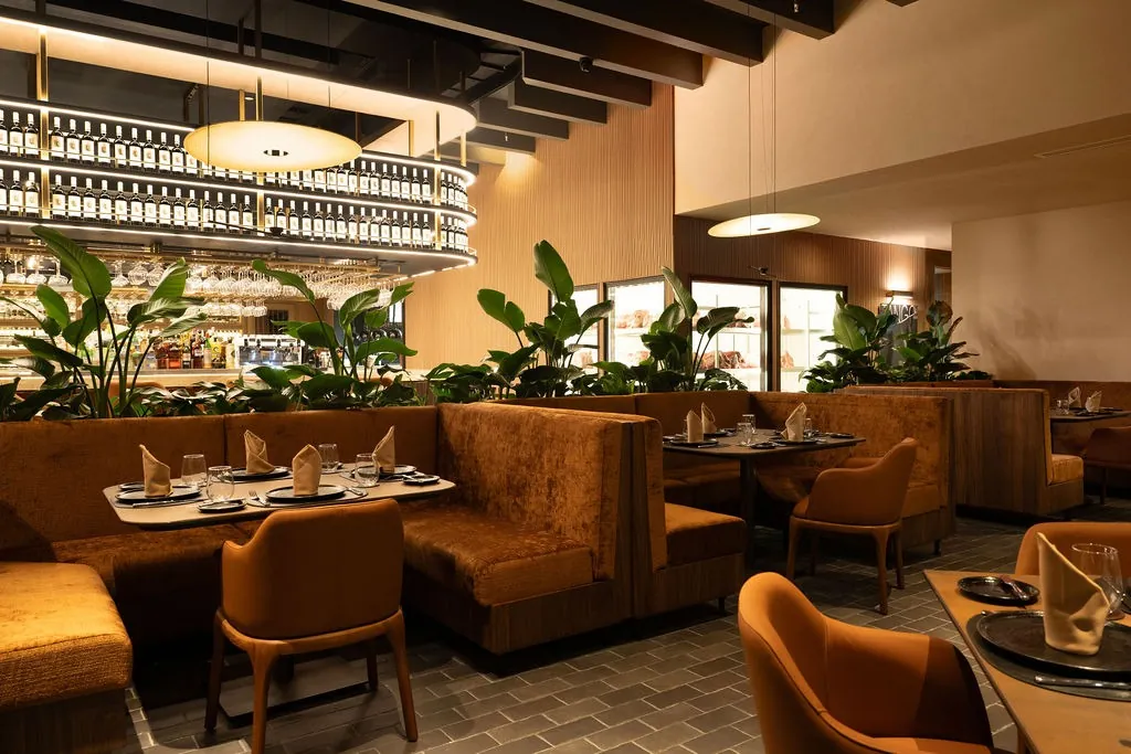 1986 Steakhouse private dining