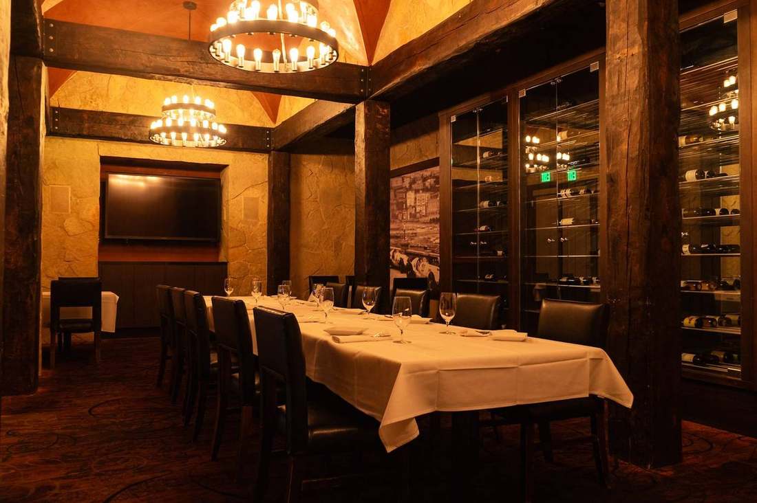 Private Room at Vintage 423