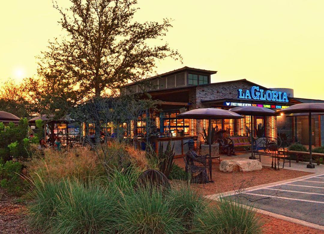 spacious outdoor patio at La Gloria