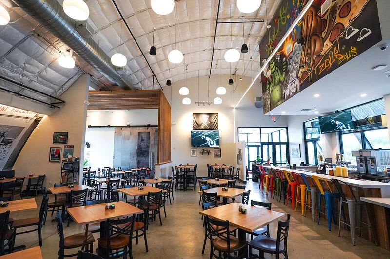 Zoli's NY Pizza private dining 3