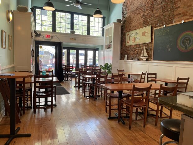 Hank's Oyster Bar, Old Town private dining 2