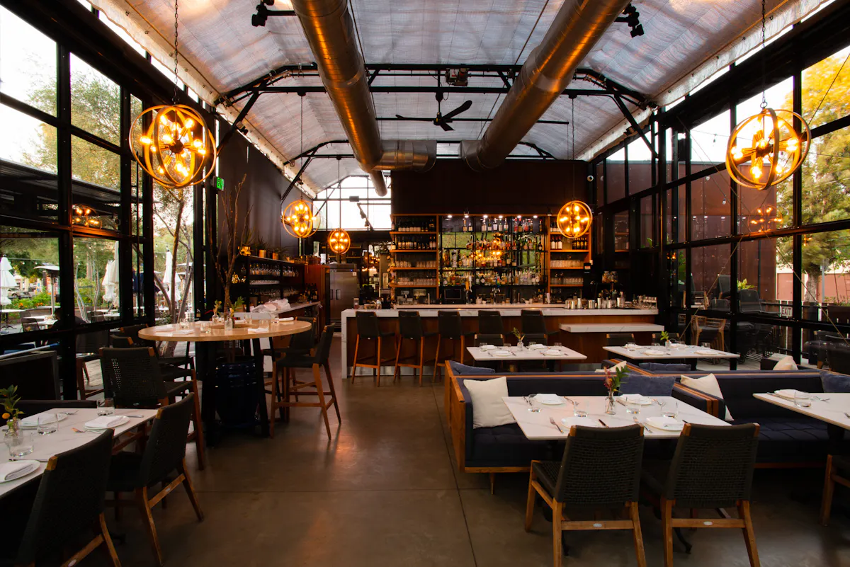 Bar + Interior at Poppy & Seed
