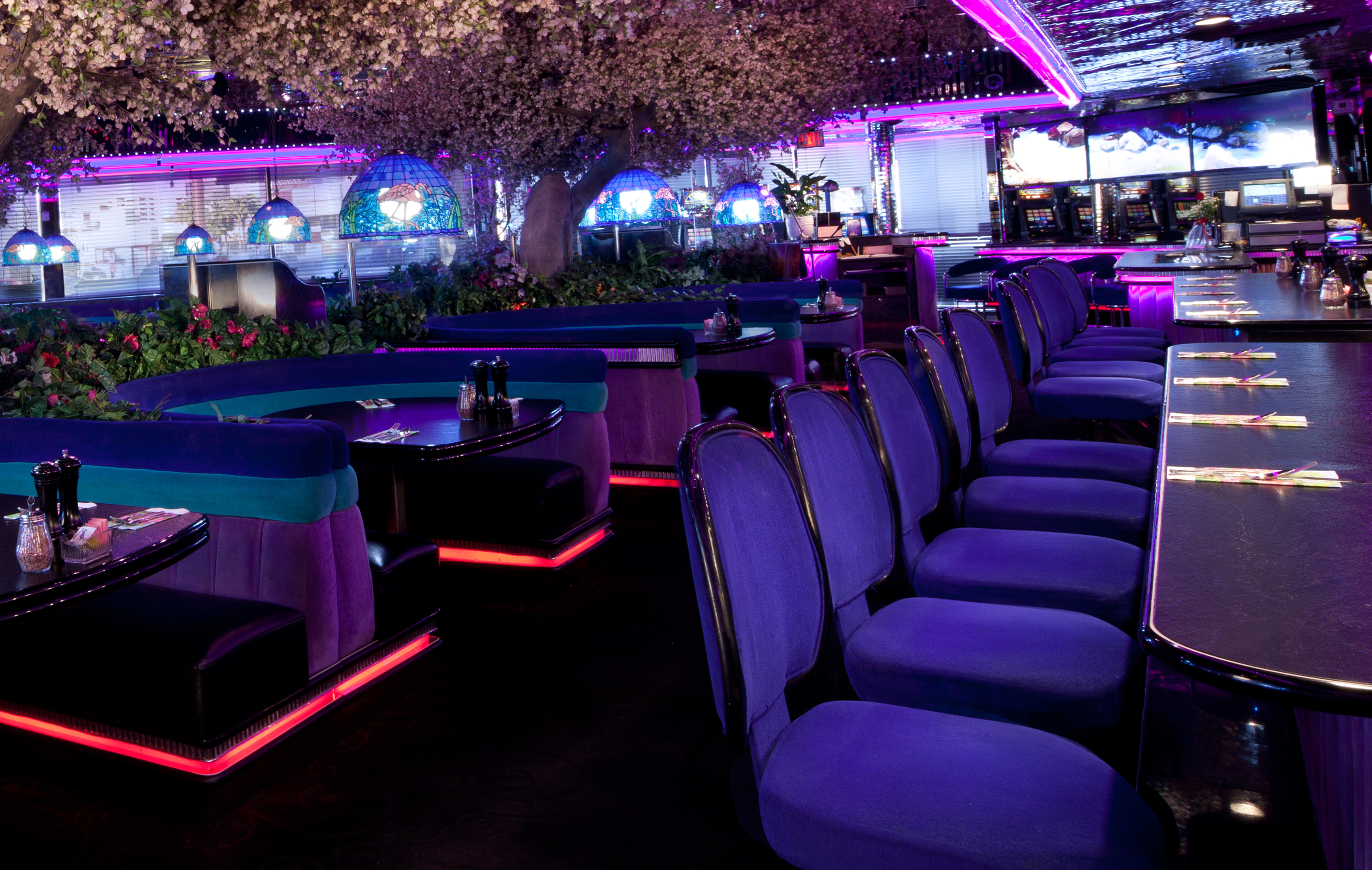 Peppermill Restaurant and Fireside Lounge private dining 2