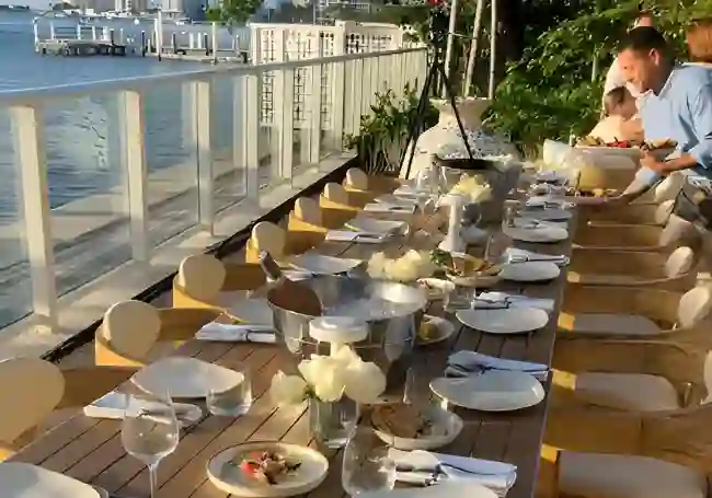 Pamplemousse On The Bay private dining 4