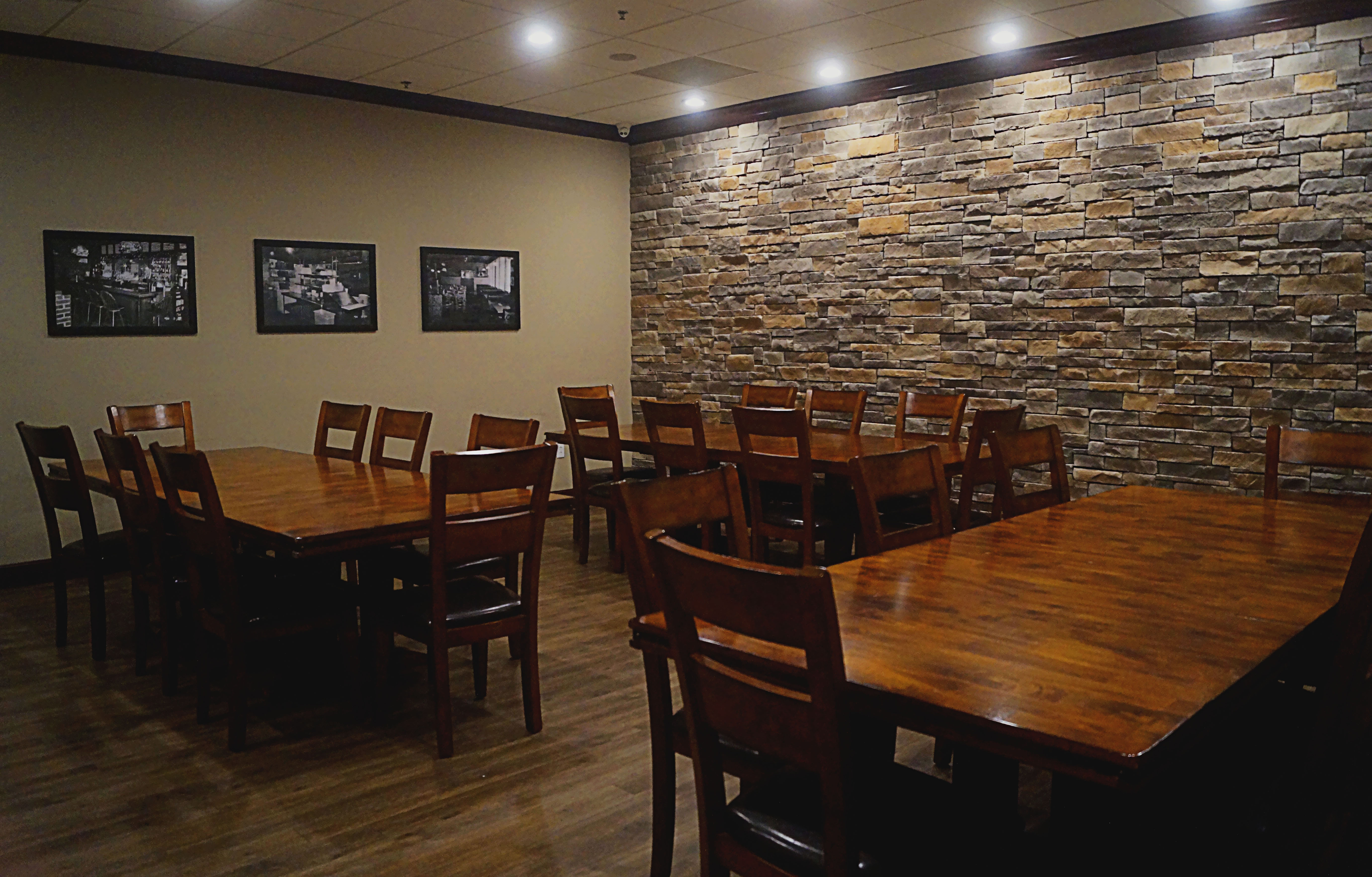 The Masters Room at Mulligan's Grill
