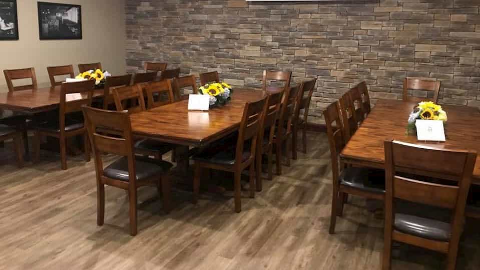 Mulligan's Grill private dining 2
