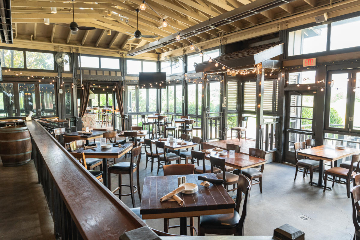 EdgeWild Restaurant & Winery private dining 2