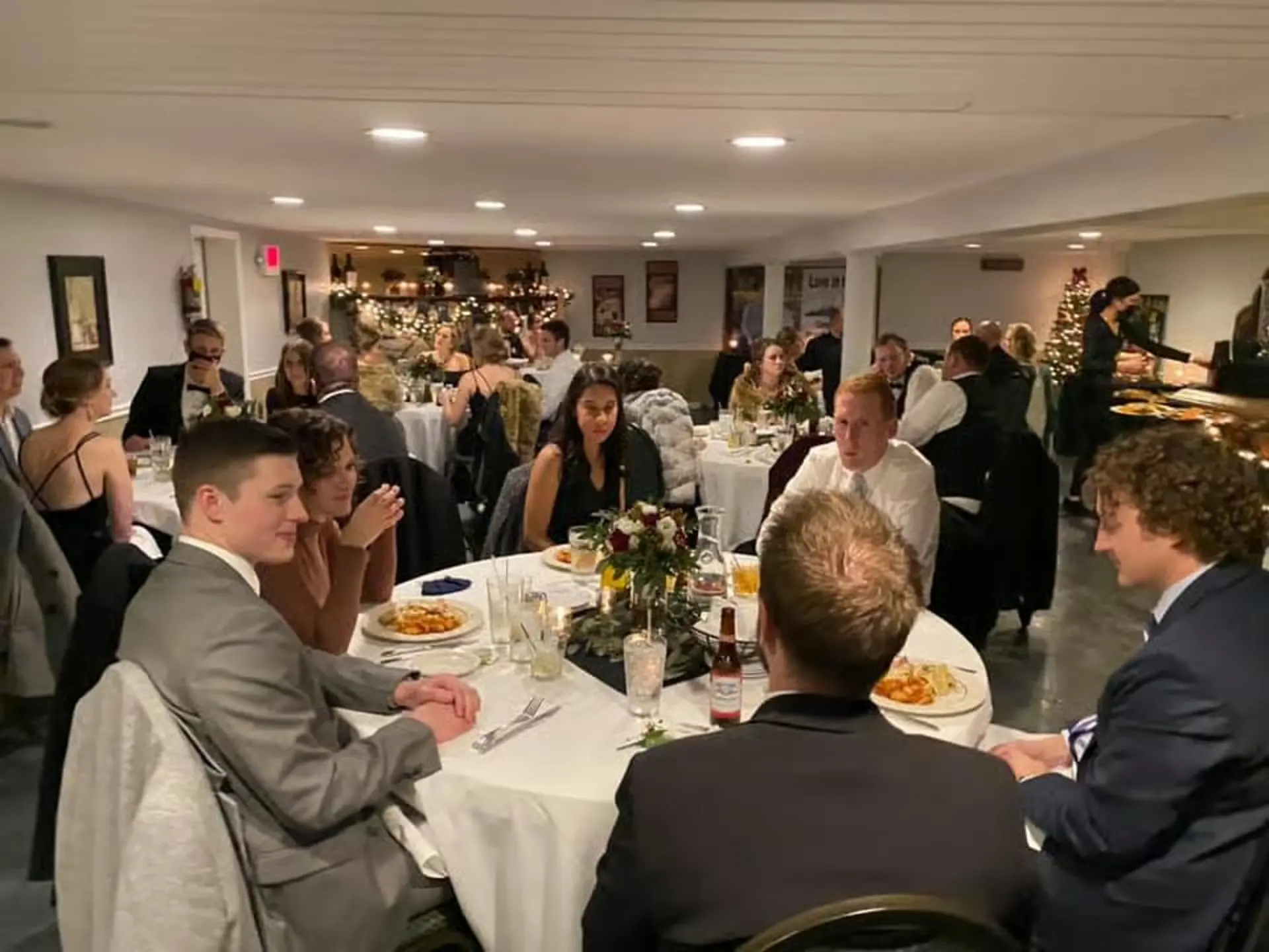 Mama's On The Hill private dining 2