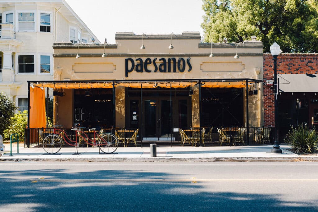 Paesanos private dining 2