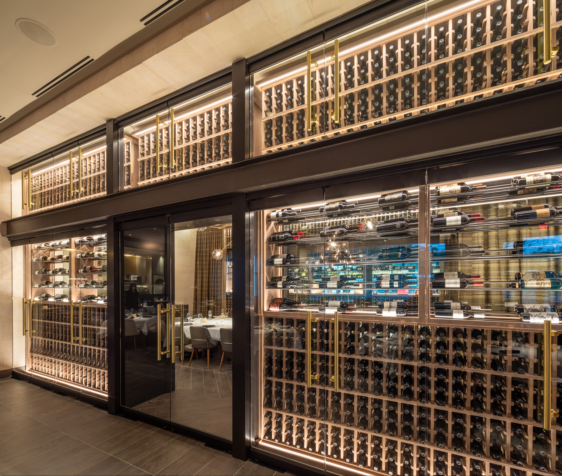 Perry's Steakhouse & Grille - Raleigh private dining 3