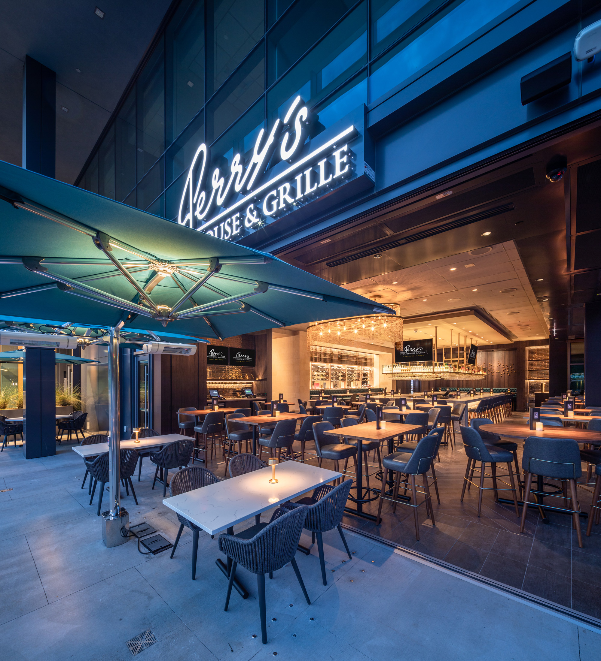 Perry's Steakhouse & Grille - Raleigh private dining 2