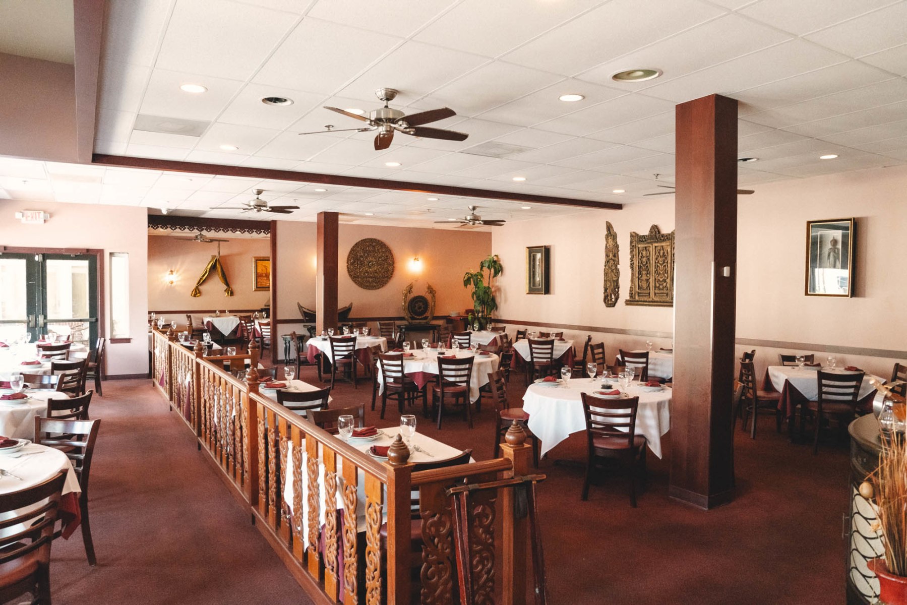 Rama IX Main Dining Room at Addie's Thai House