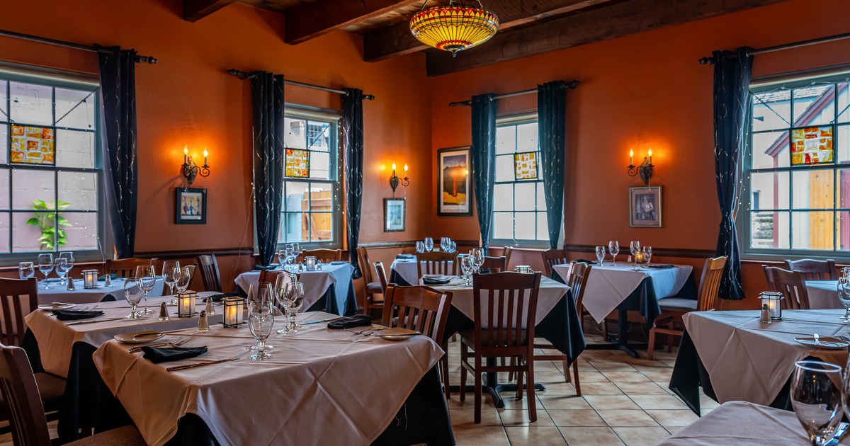 Dining room (private party) at Collage
