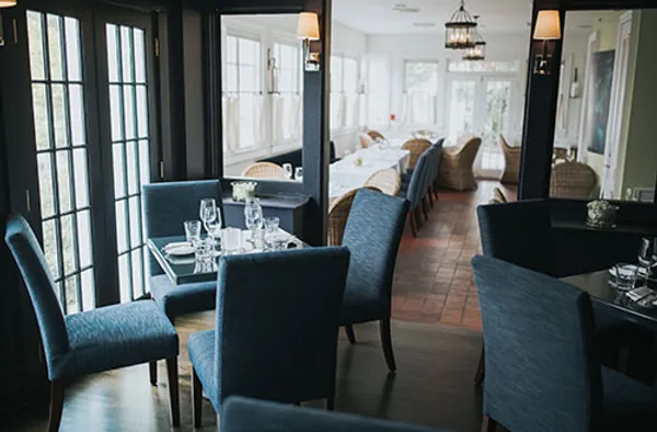 The Blue Room at Spring House Restaurant, Kitchen & Bar