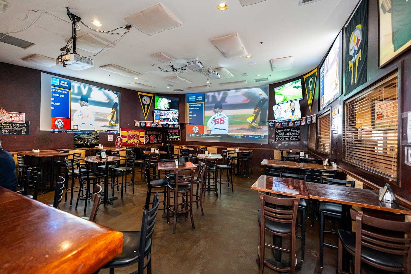 Barnfire Mesquite Grill private dining 2