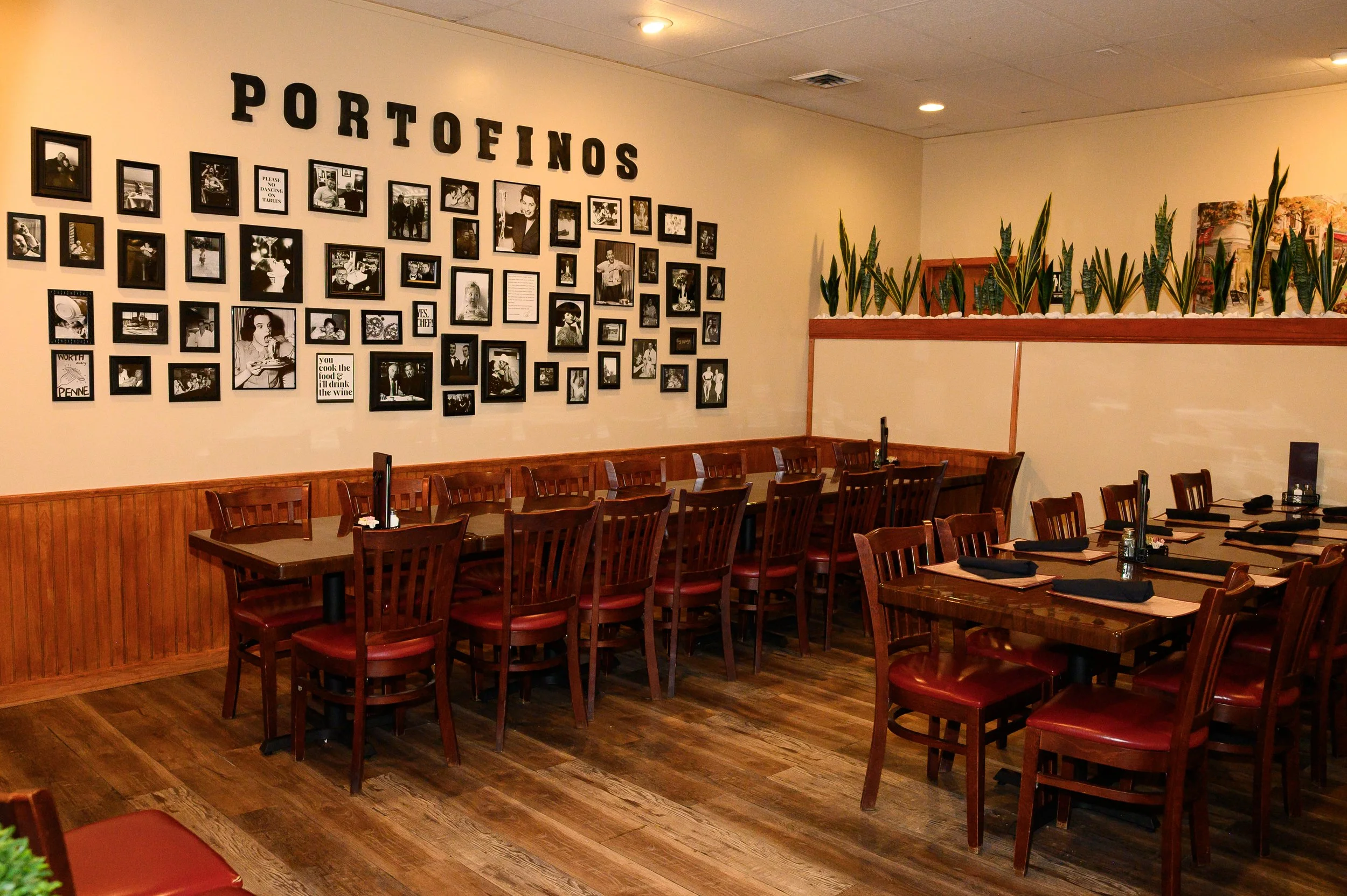Private party room at Portofino's Italian Restaurant & Pizza