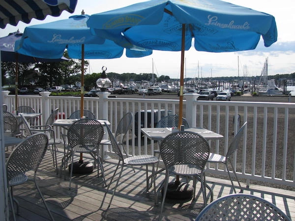 Dockside Seafood and Grill private dining 2
