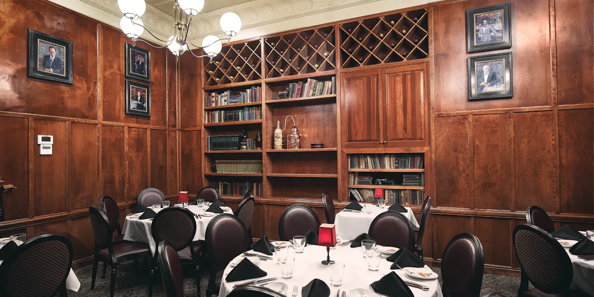 The Card Room at St. Elmo Steak House