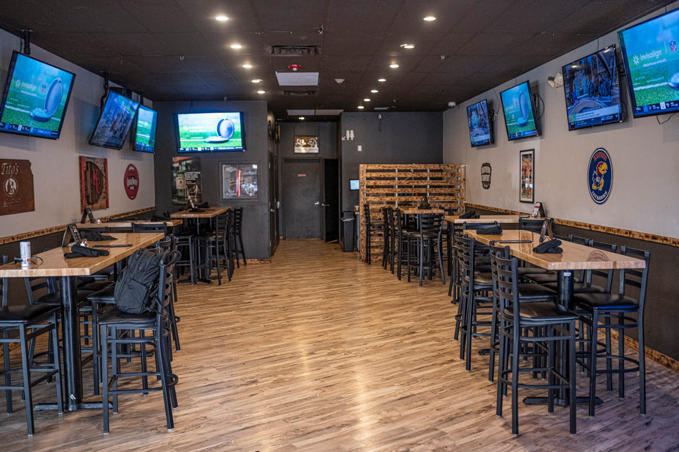 BB's Grill venue
