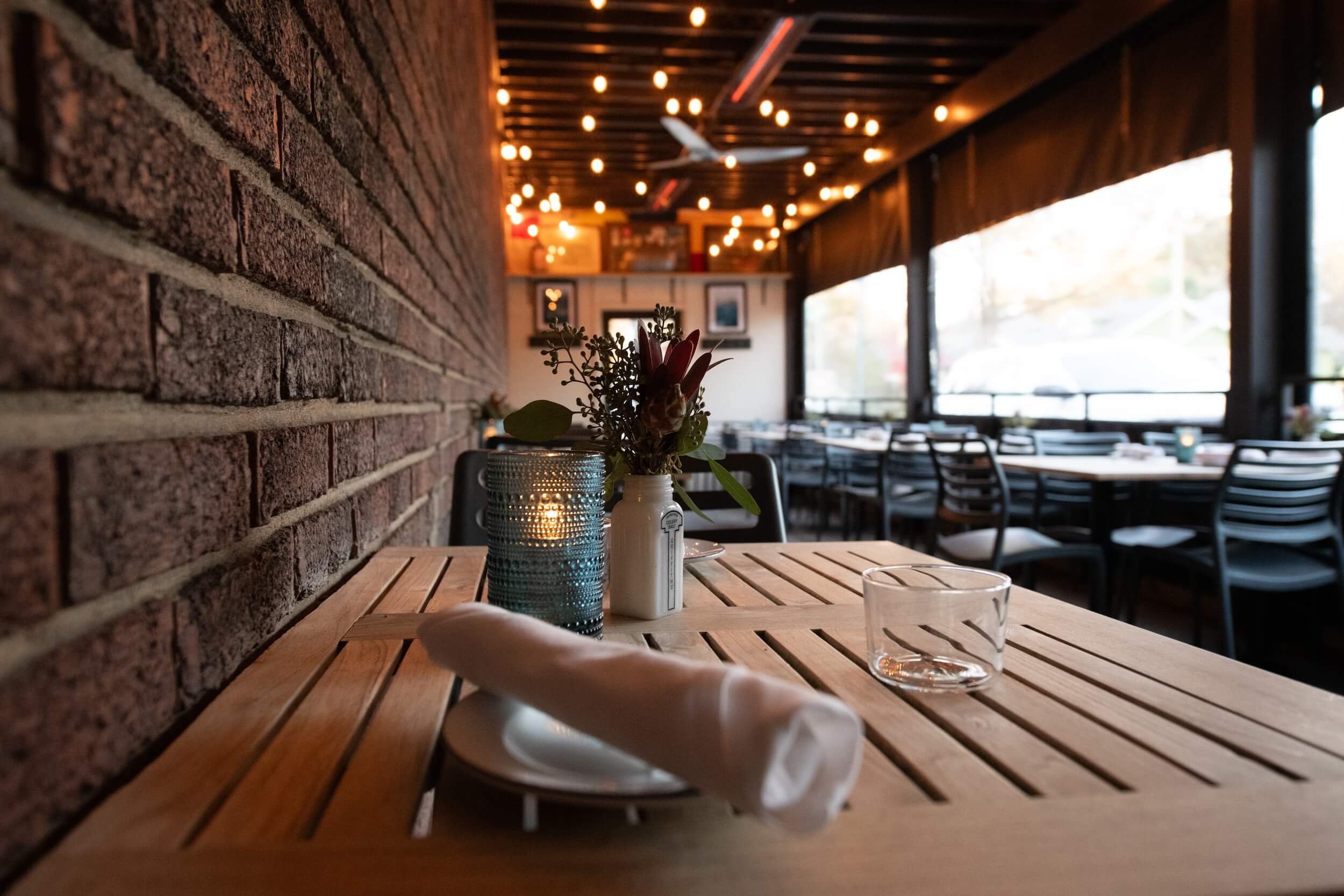 Earl's Premier venue
