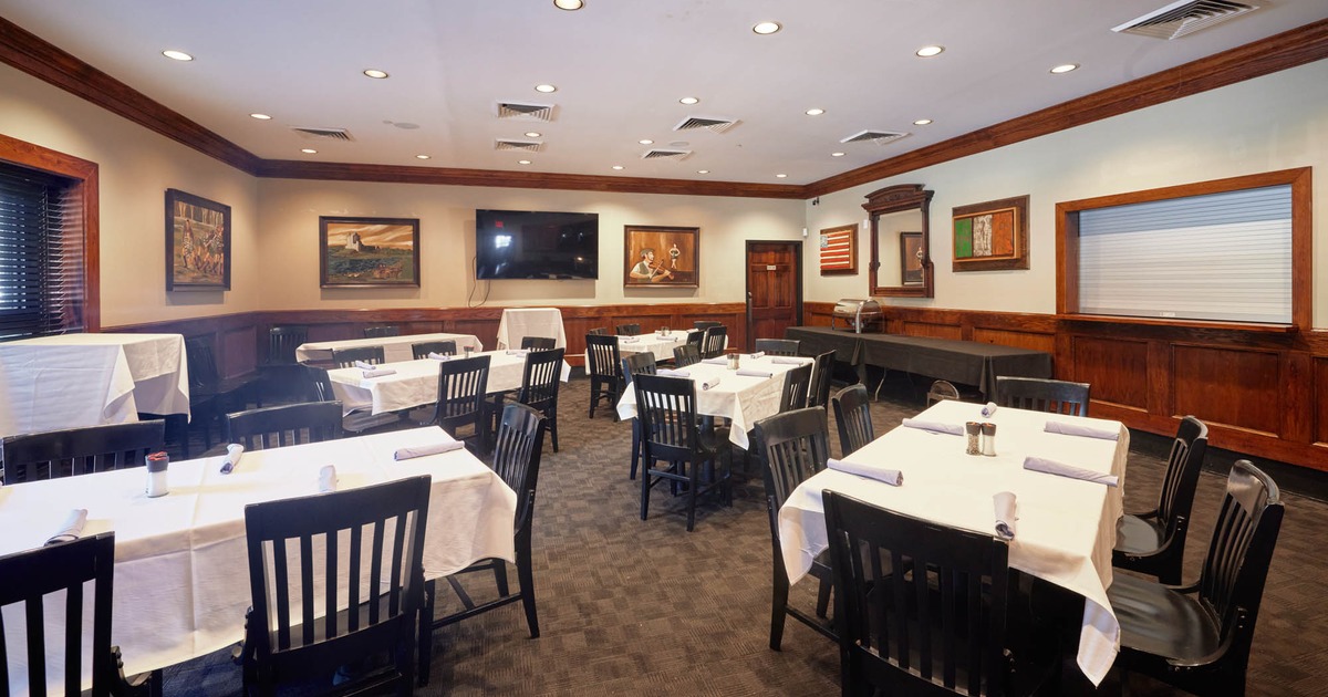Private dining room at O'Neill's Restaurant & Bar