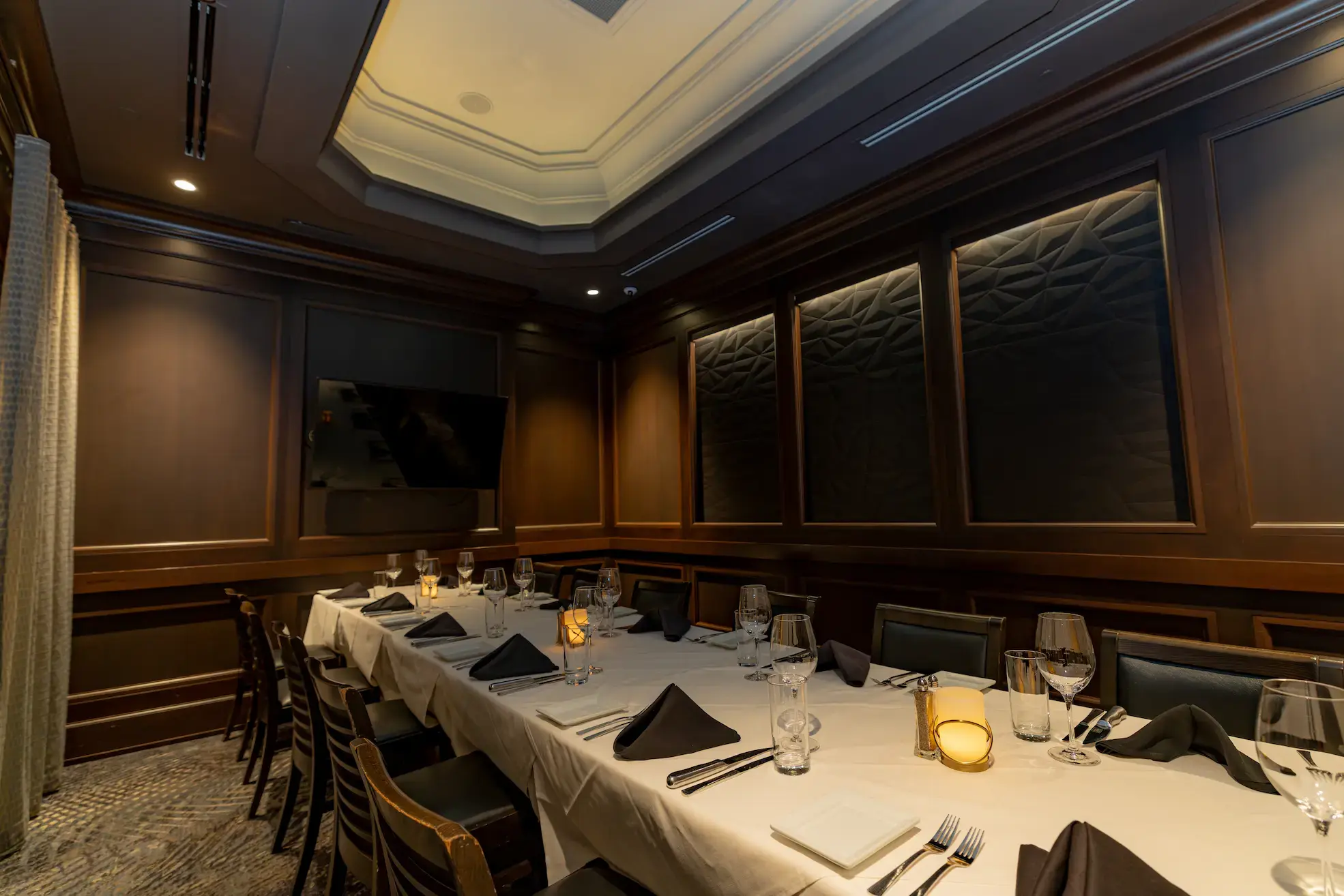 The Cellar at Ruth's Chris Steak House - Indianapolis