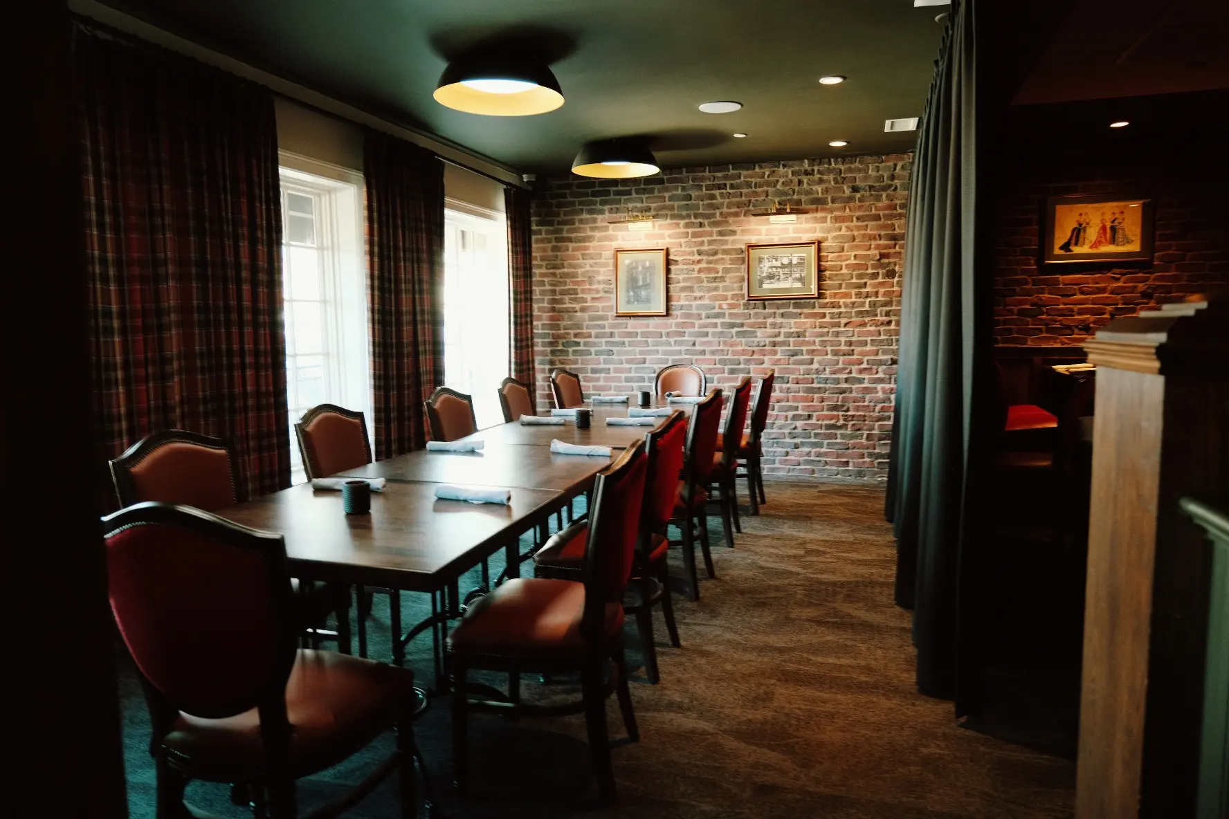 Maeve's Tavern private dining 4