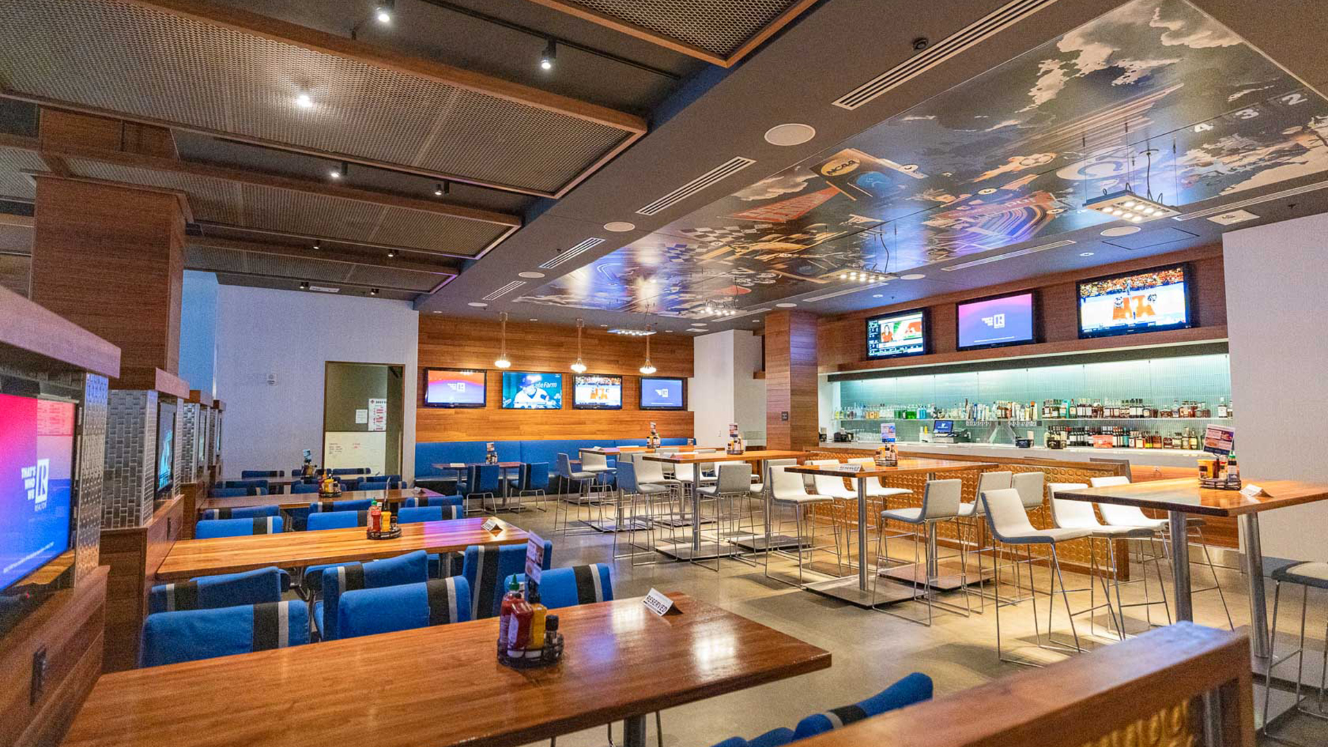 High Velocity - Indianapolis private dining 2