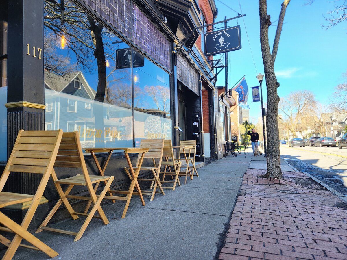 Ardor Park Artisanal Pizza venue
