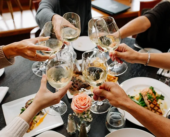 Warfield's Restaurant, Lounge & Bakery venue
