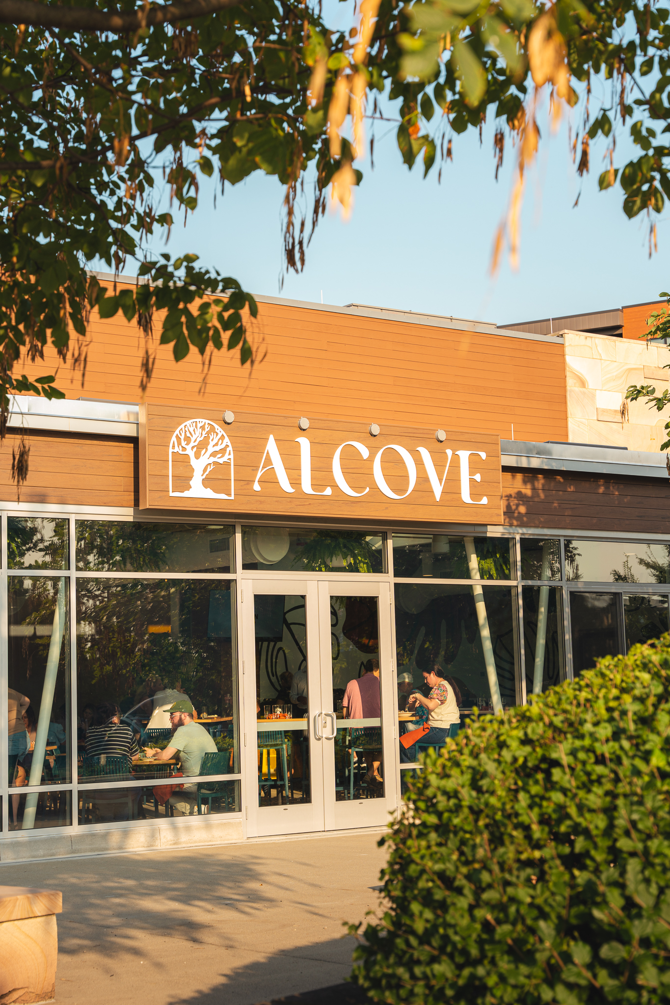 Alcove-Summit Park private dining 2