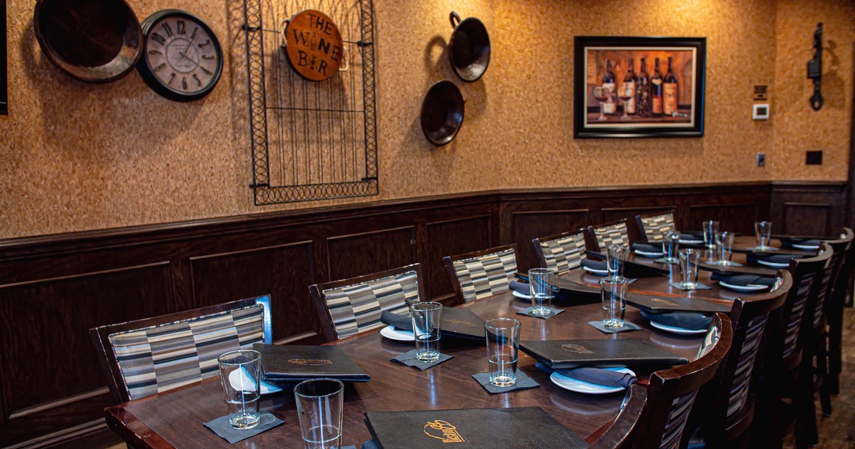 Bistro 83 private dining 3