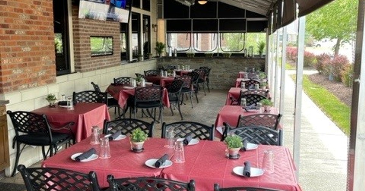 Bistro 83 private dining 4