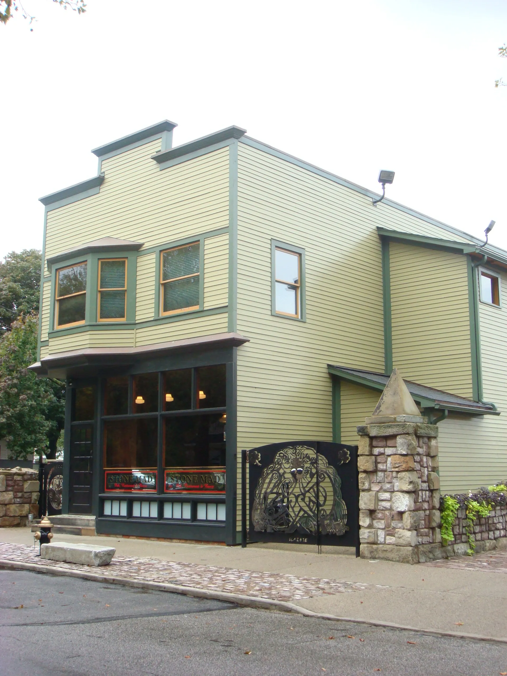Stone Mad Pub venue