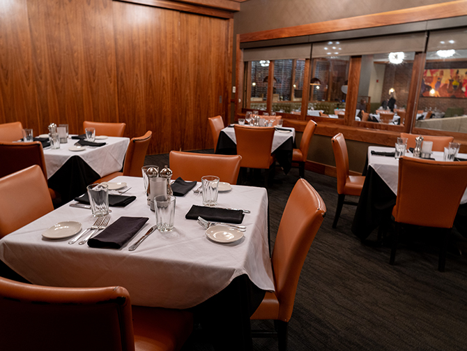 Sullivan's Steakhouse - Indianapolis private dining 5