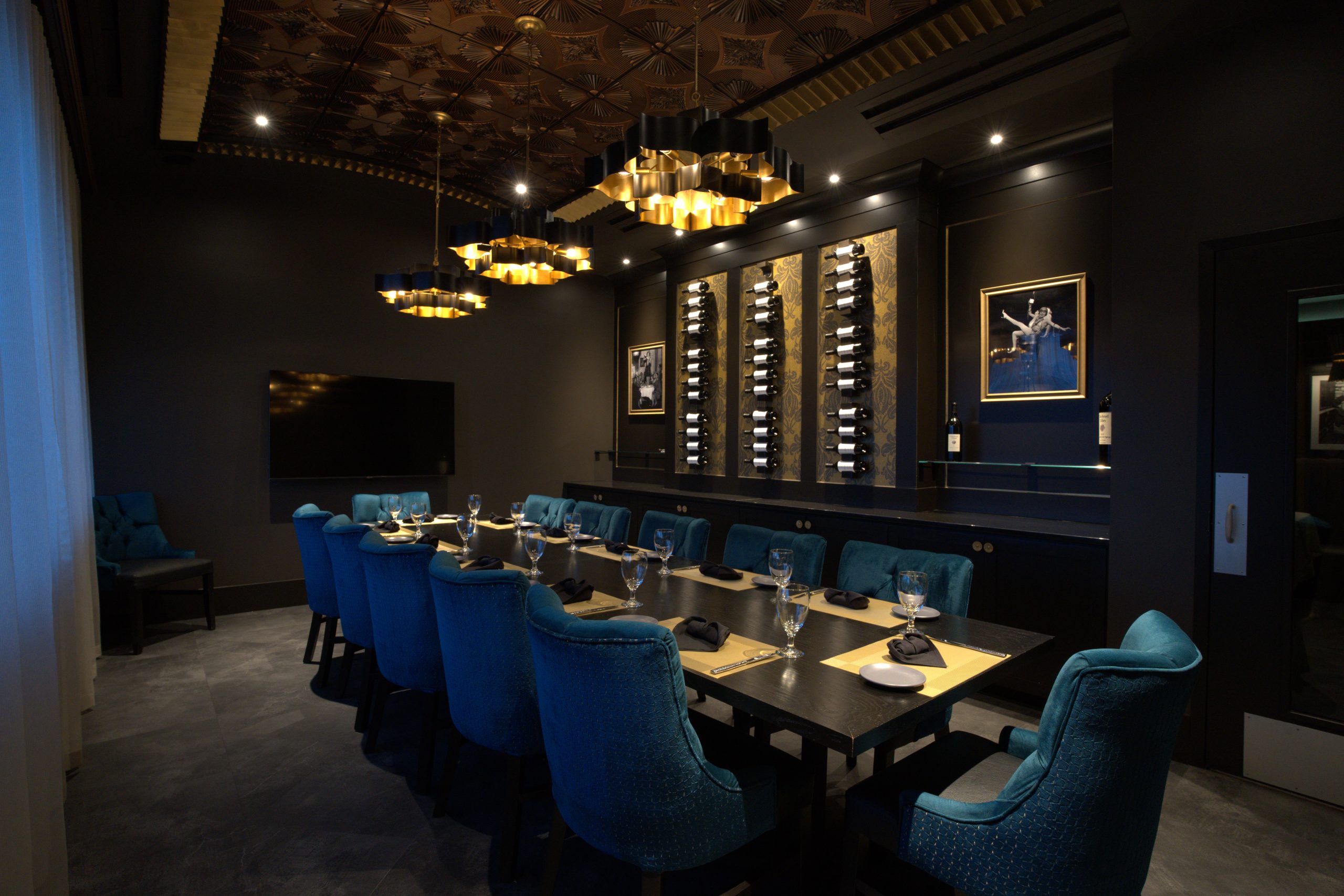 Bourbon Room at Hearsay Arlington