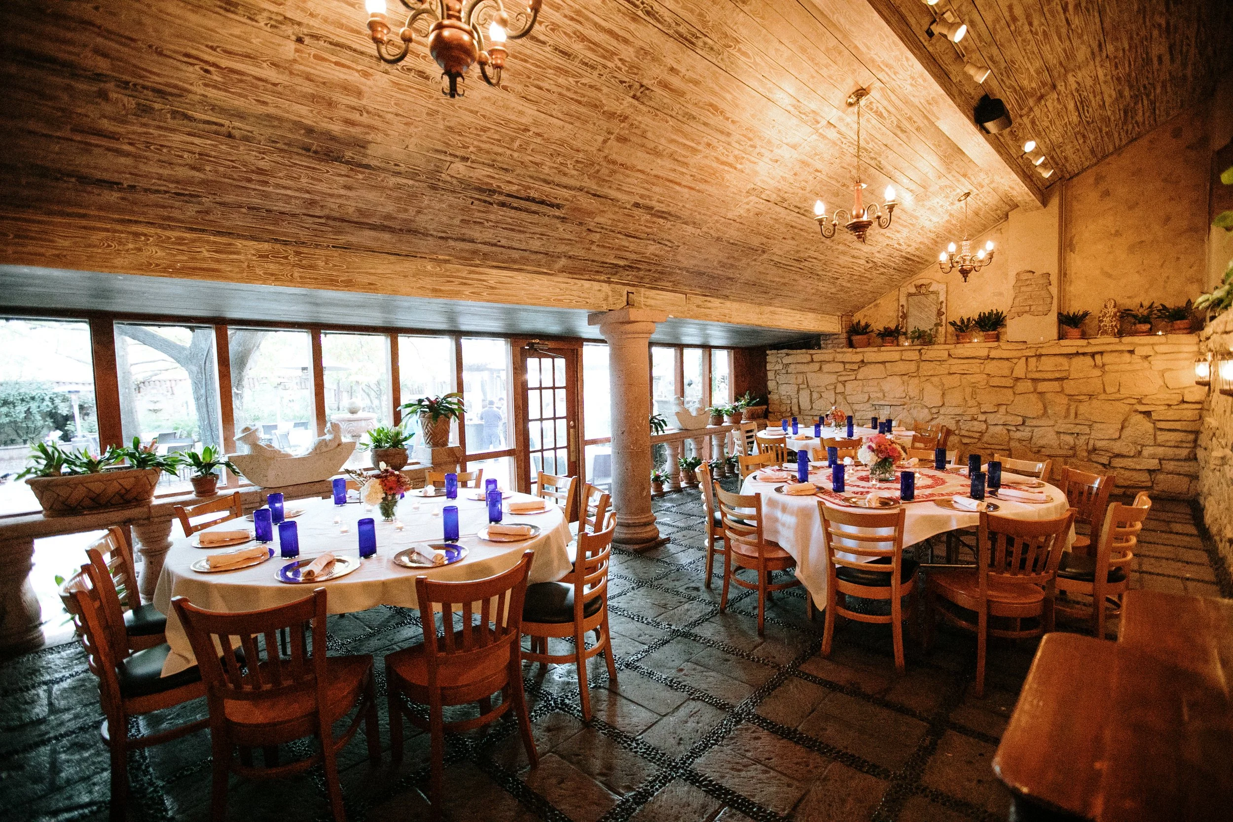 Joe T. Garcia's private dining 2