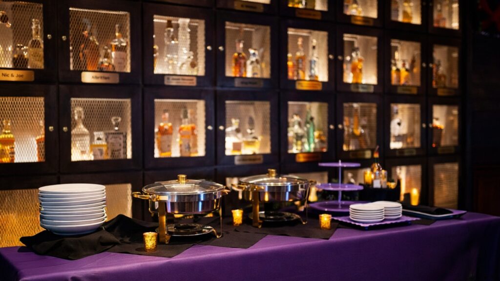 Rex's Bar & Grill private dining 3