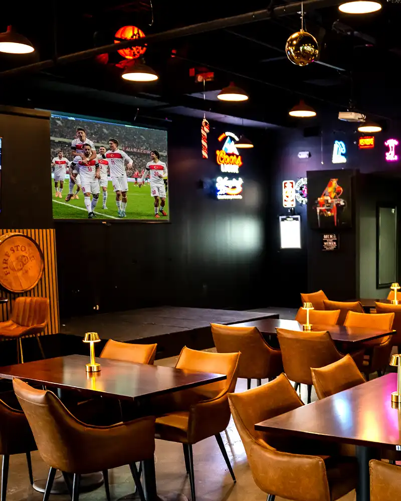 MidPoint Bar and Eatery private dining 2