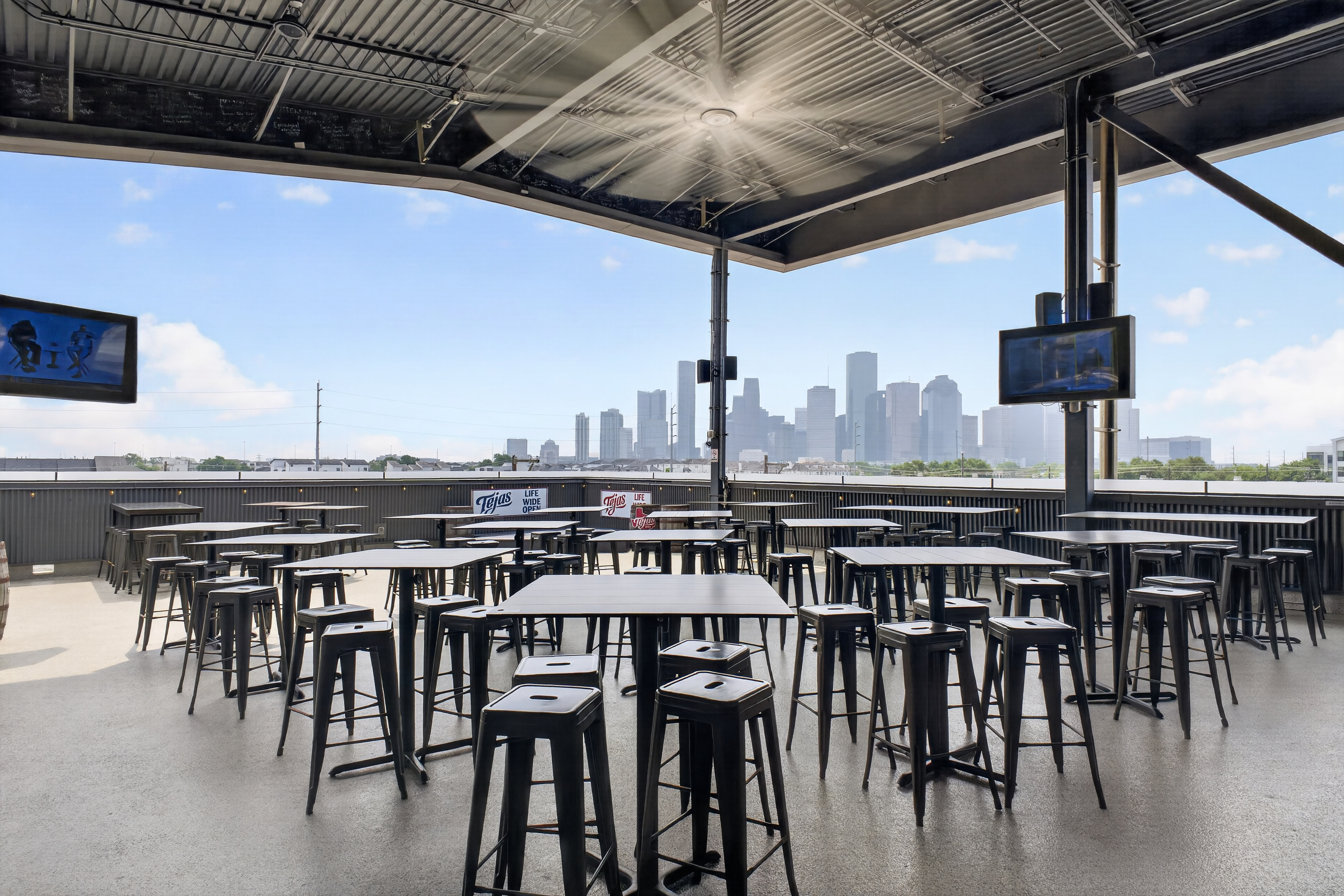 Biergarten Takeover (Rooftop Biergarten + Skyline Lounge) at Tejas Brewery