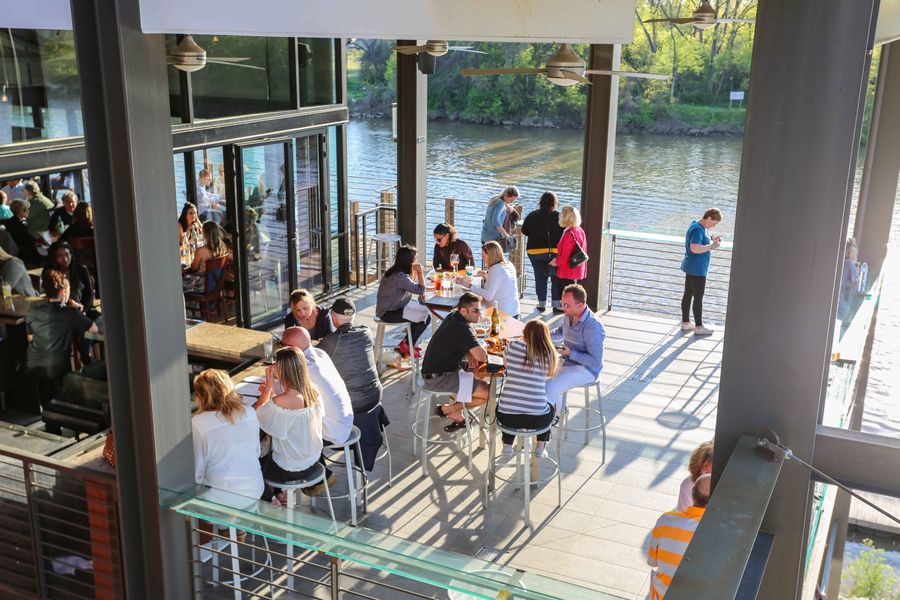 The Boathouse at Rocketts Landing private dining 4