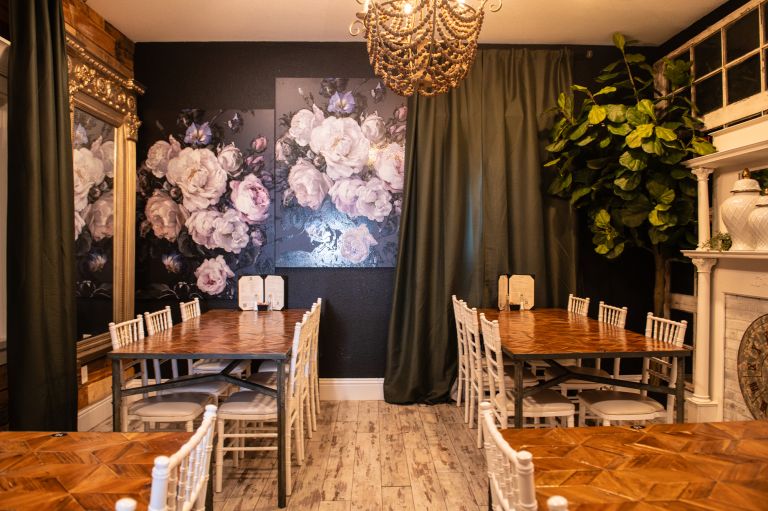The White Oak Cottage private dining 3