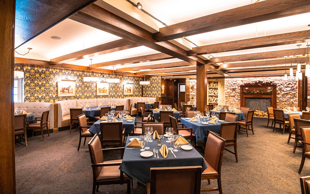 Blue Bell Inn private dining 4