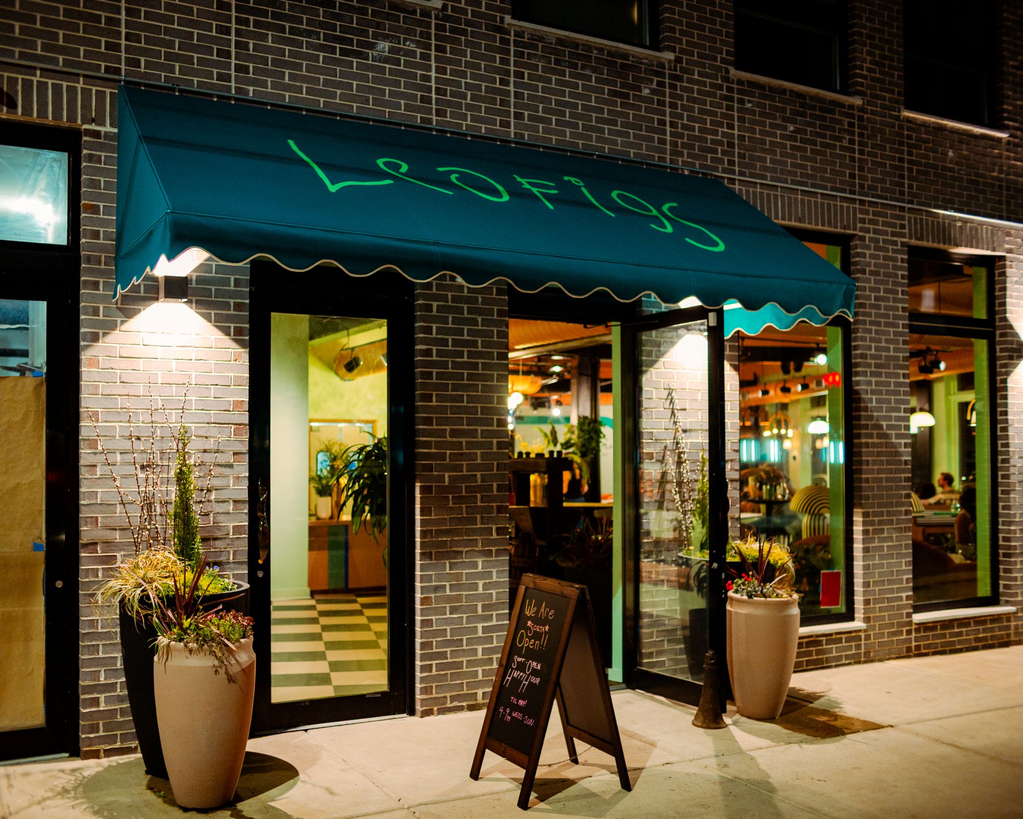 LeoFigs private dining
