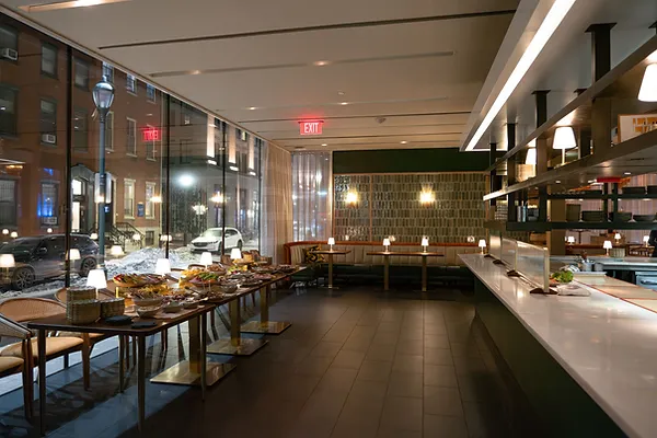 Leo Restaurant and Bar venue