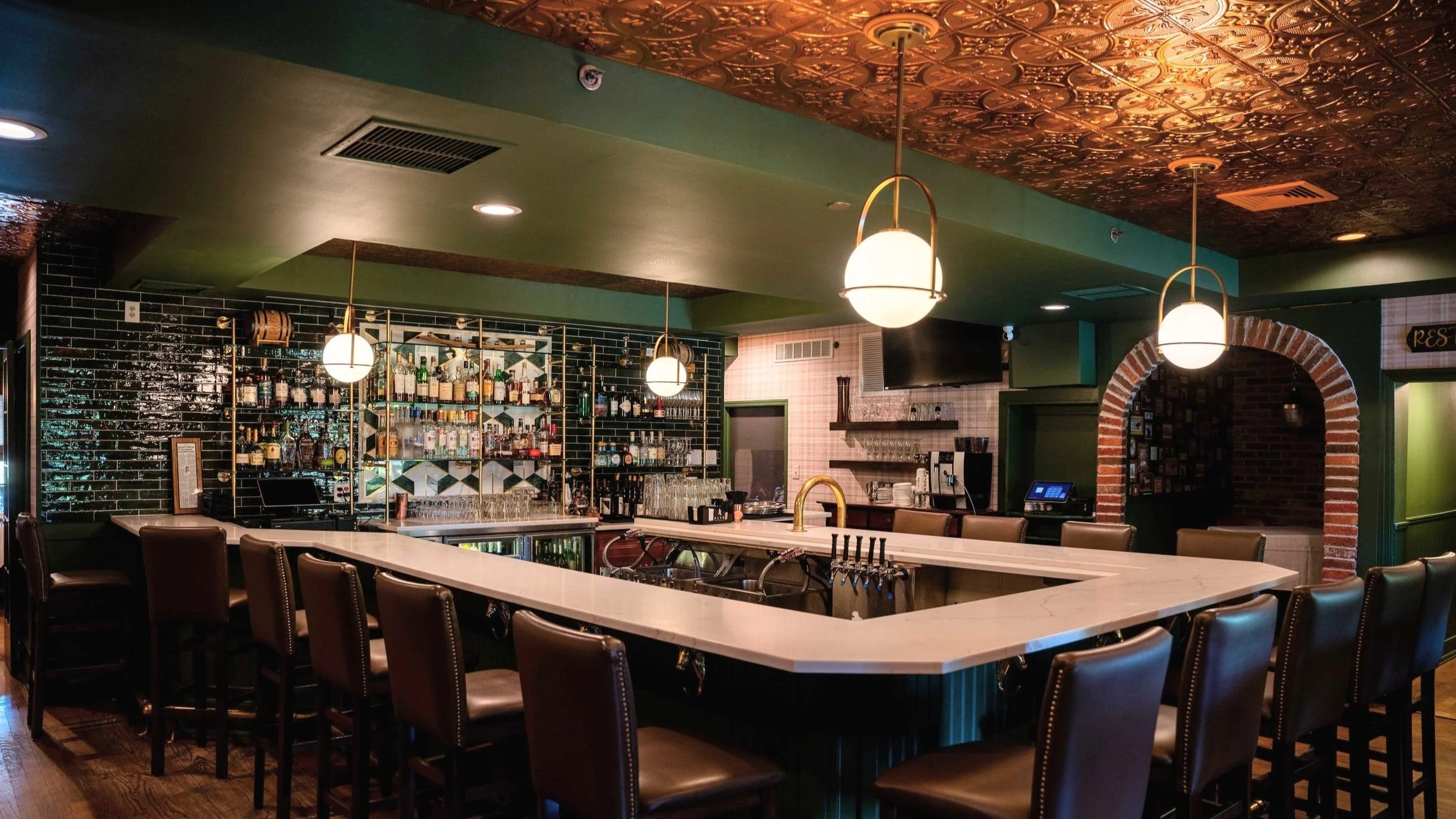 Creed’s Seafood & Steaks private dining 3