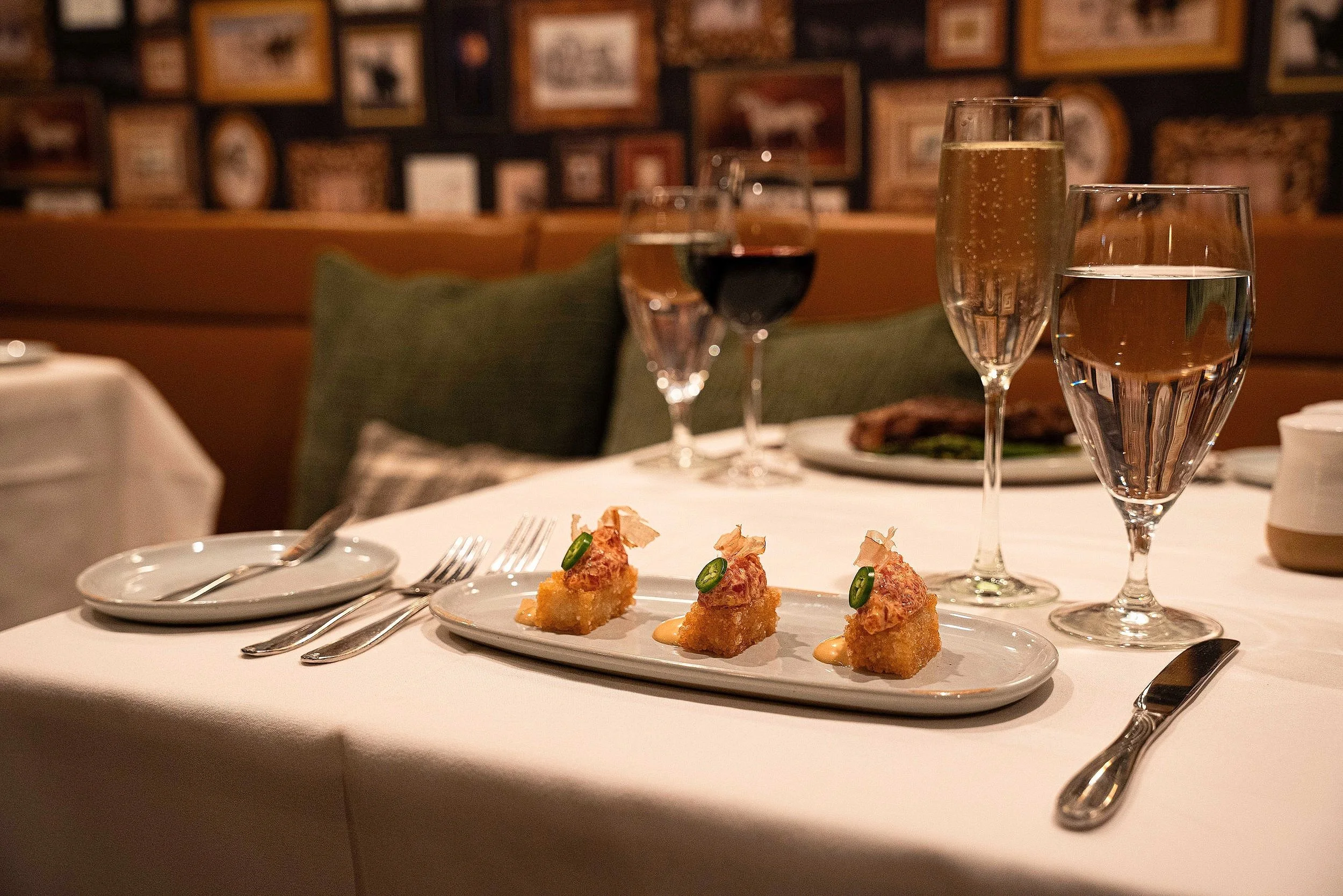 Creed’s Seafood & Steaks venue