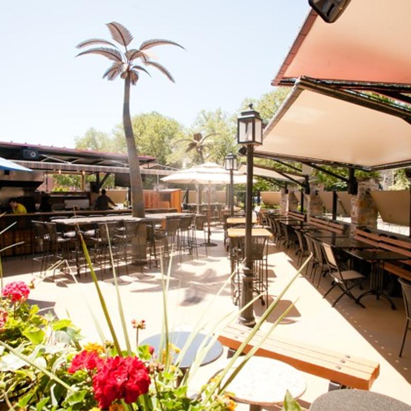Gullifty's private dining